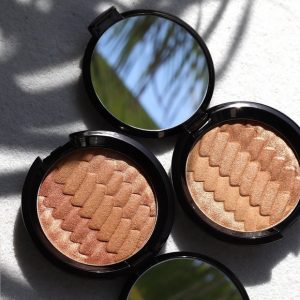 becca gradient bronzer