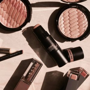 STILA SHIMMER AND GLOW