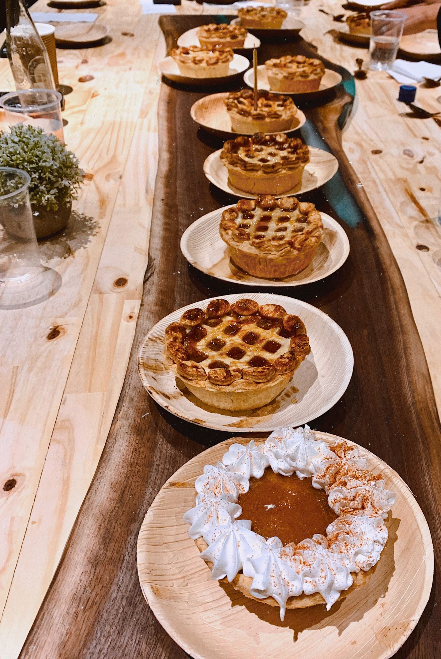 NEW HALAL BBQ RESTAURANT: MEAT & PIE CO.